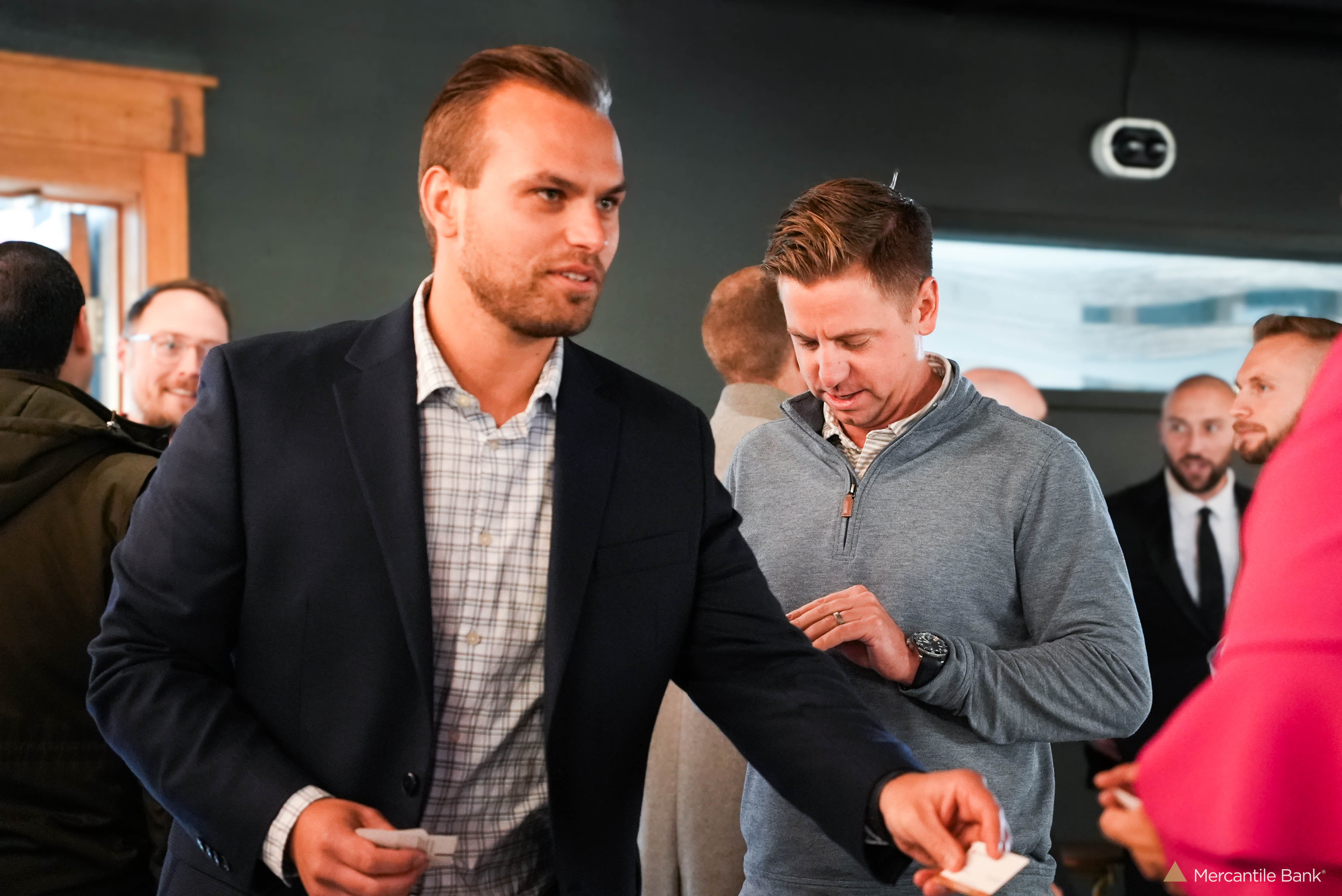 Business Mixer Happy Hour 14