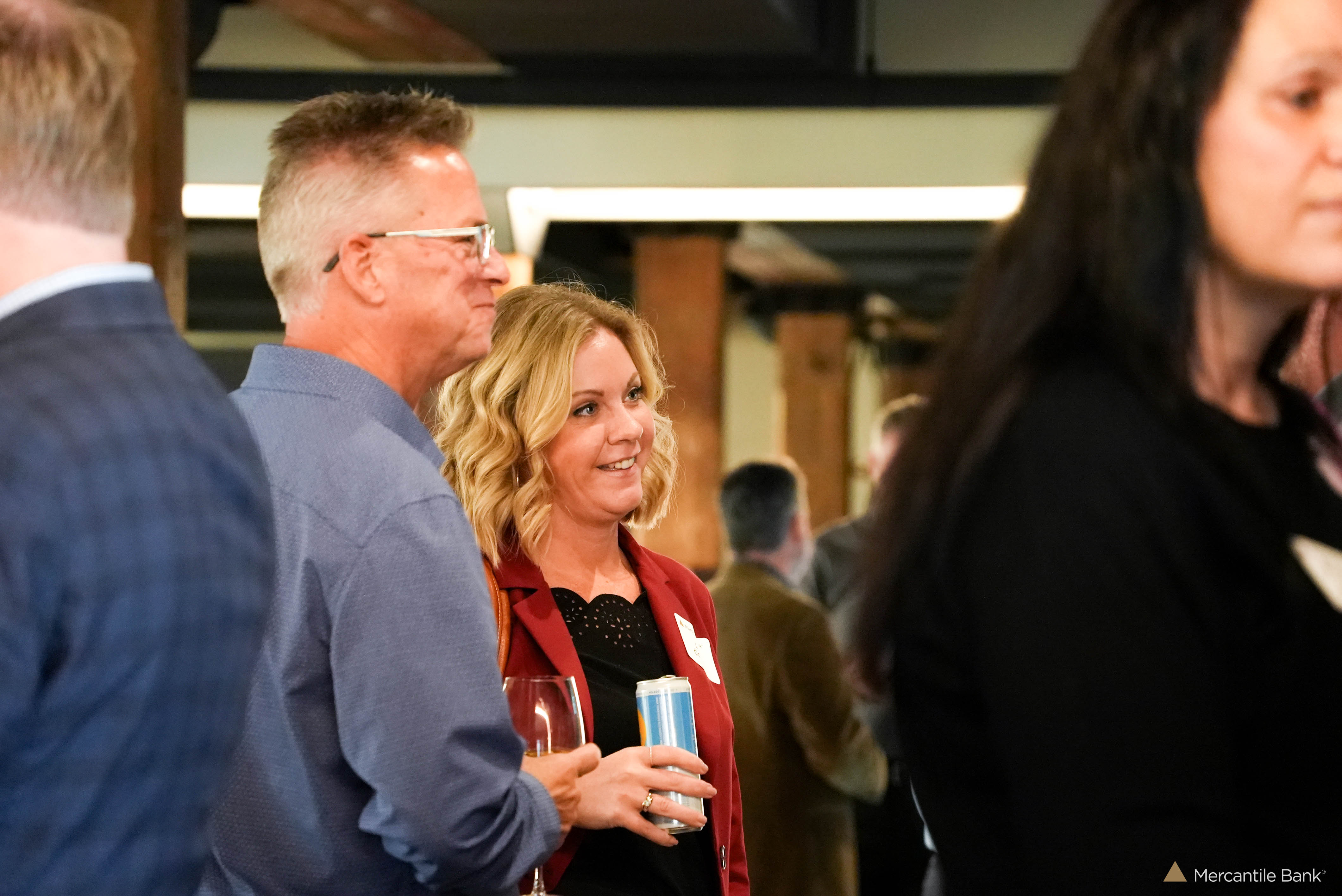 Business Mixer Happy Hour 16