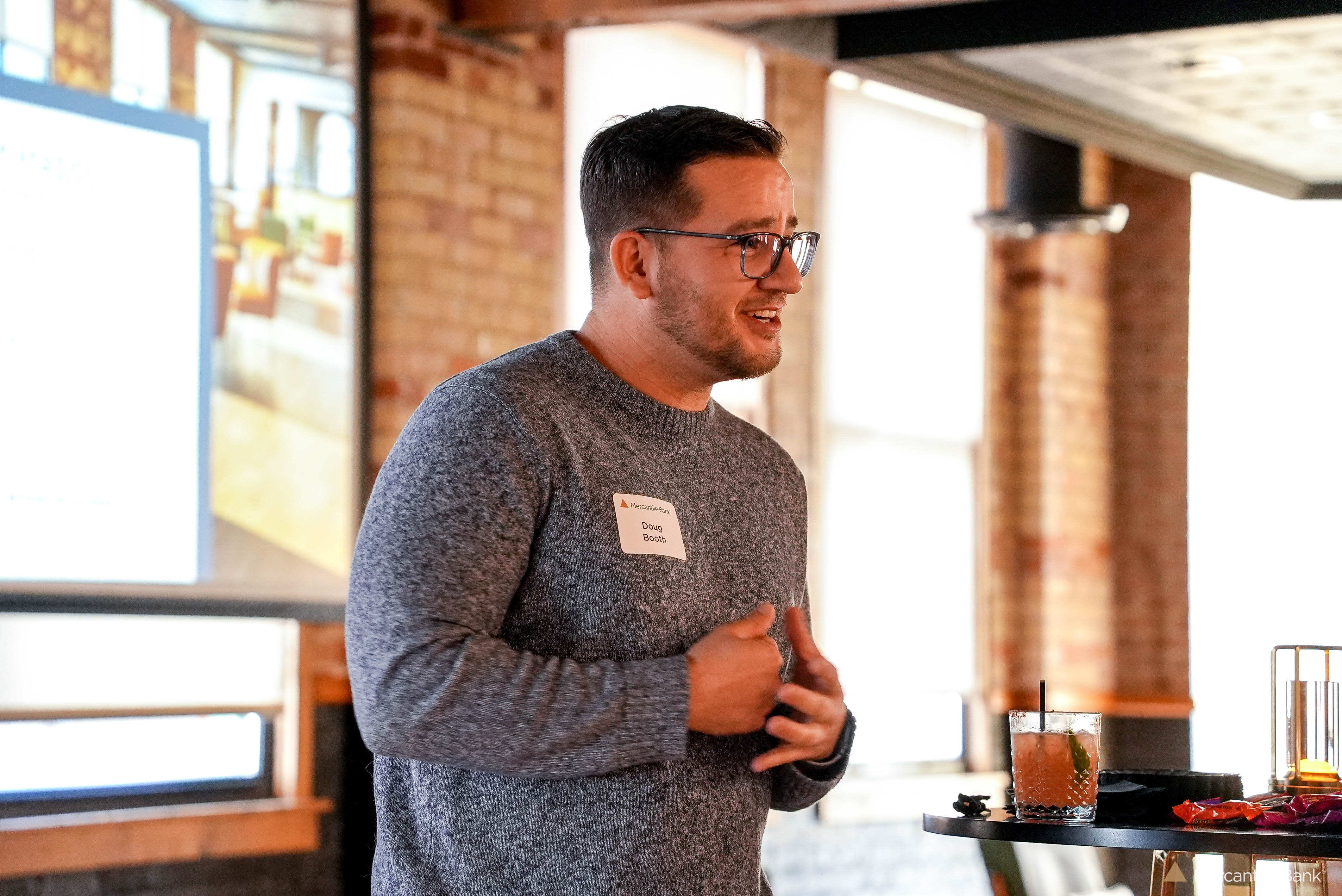 Business Mixer Happy Hour 18