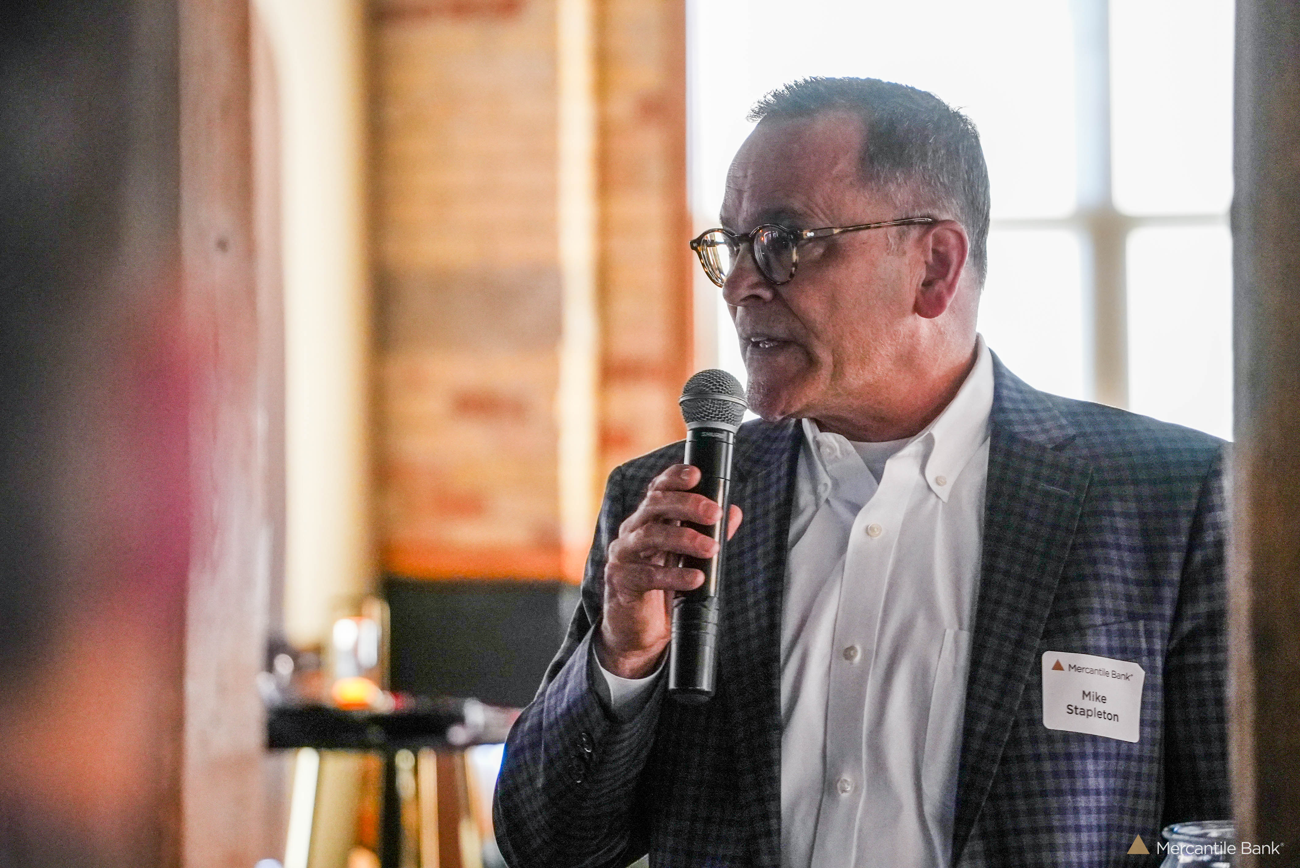 Business Mixer Happy Hour 20