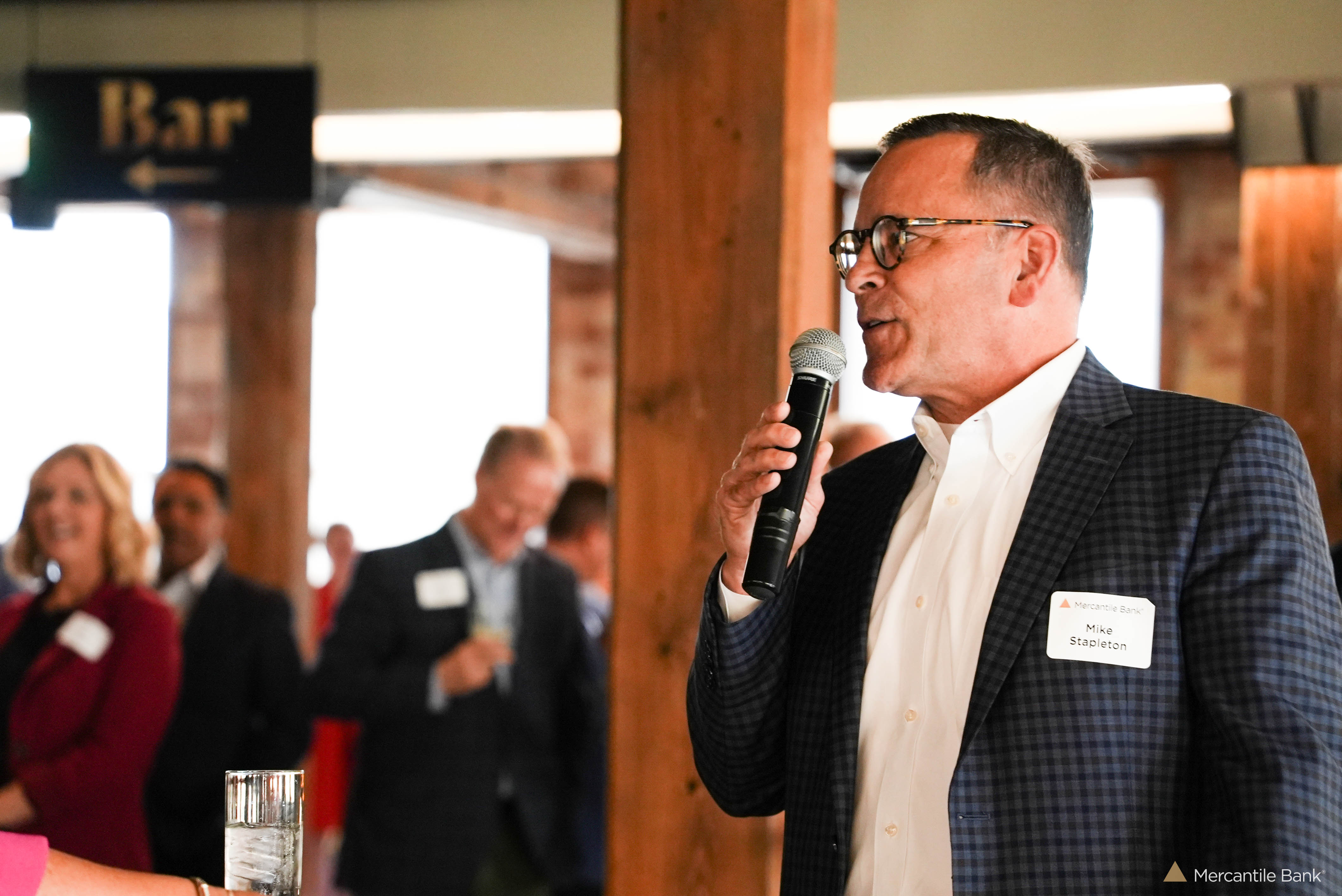 Business Mixer Happy Hour 3