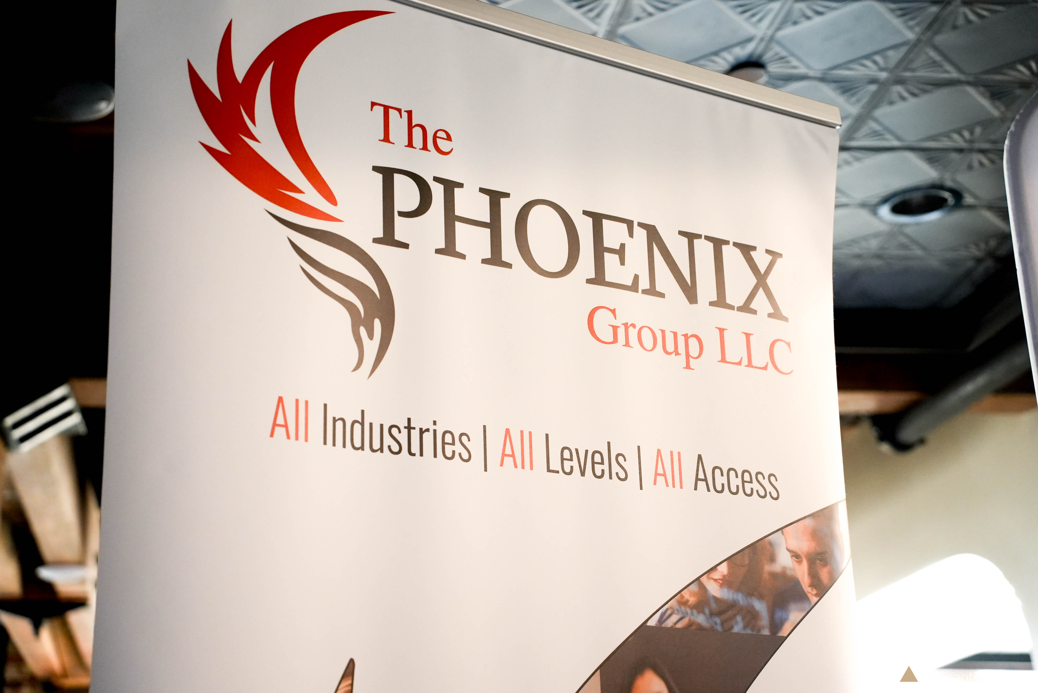 Business Mixer Happy Hour 33