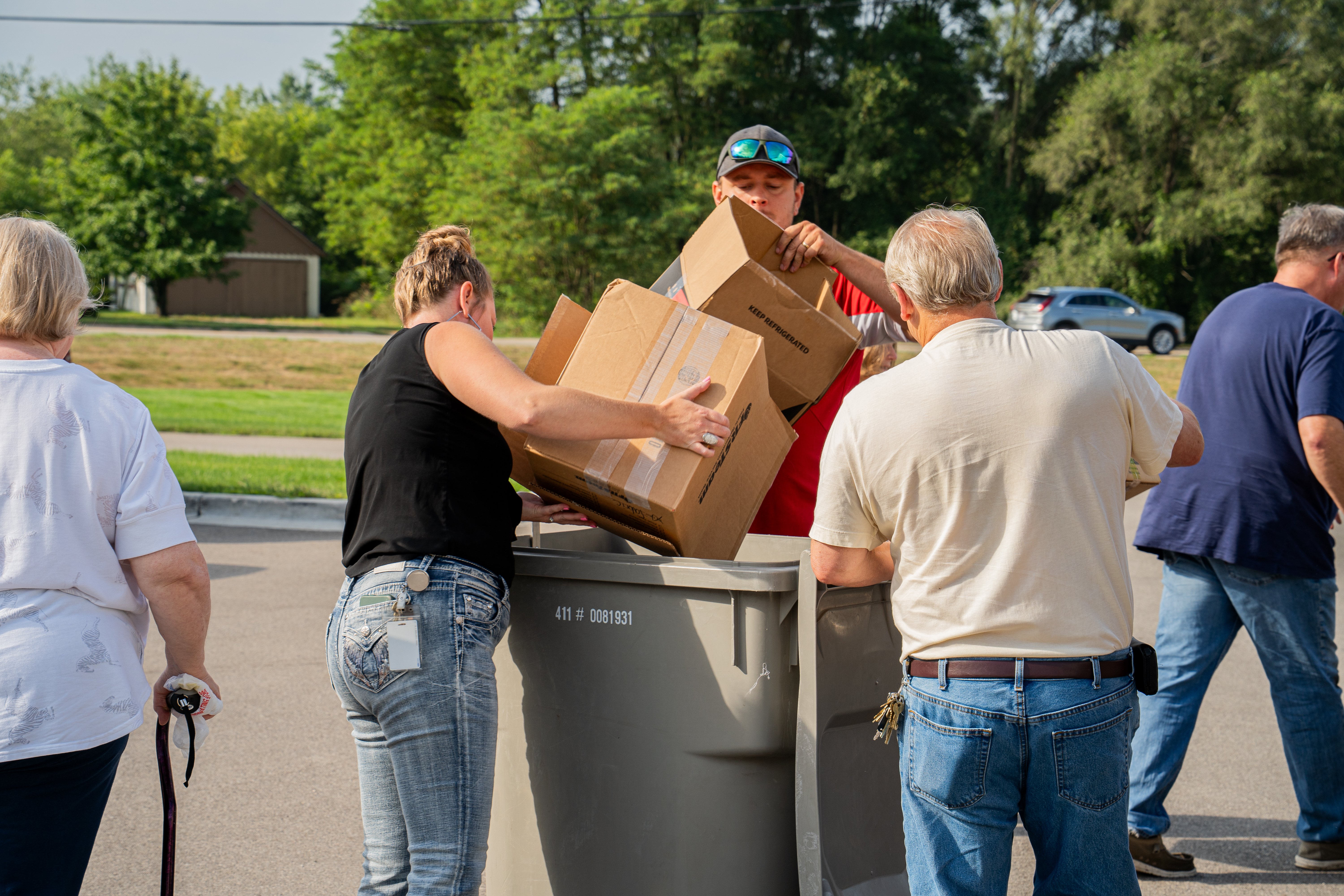 Shred Days Team Working - Mercantile Bank
